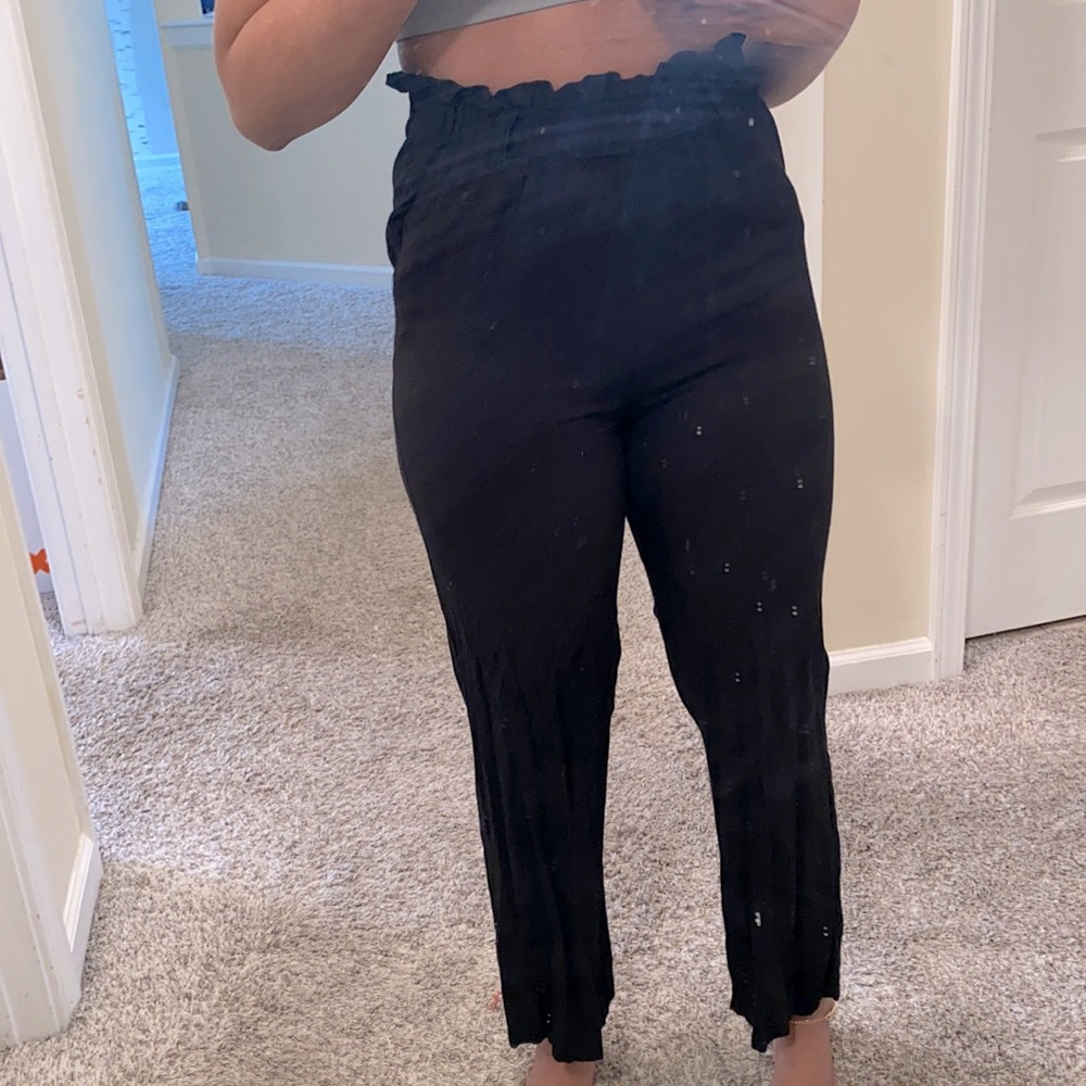 black flair pants